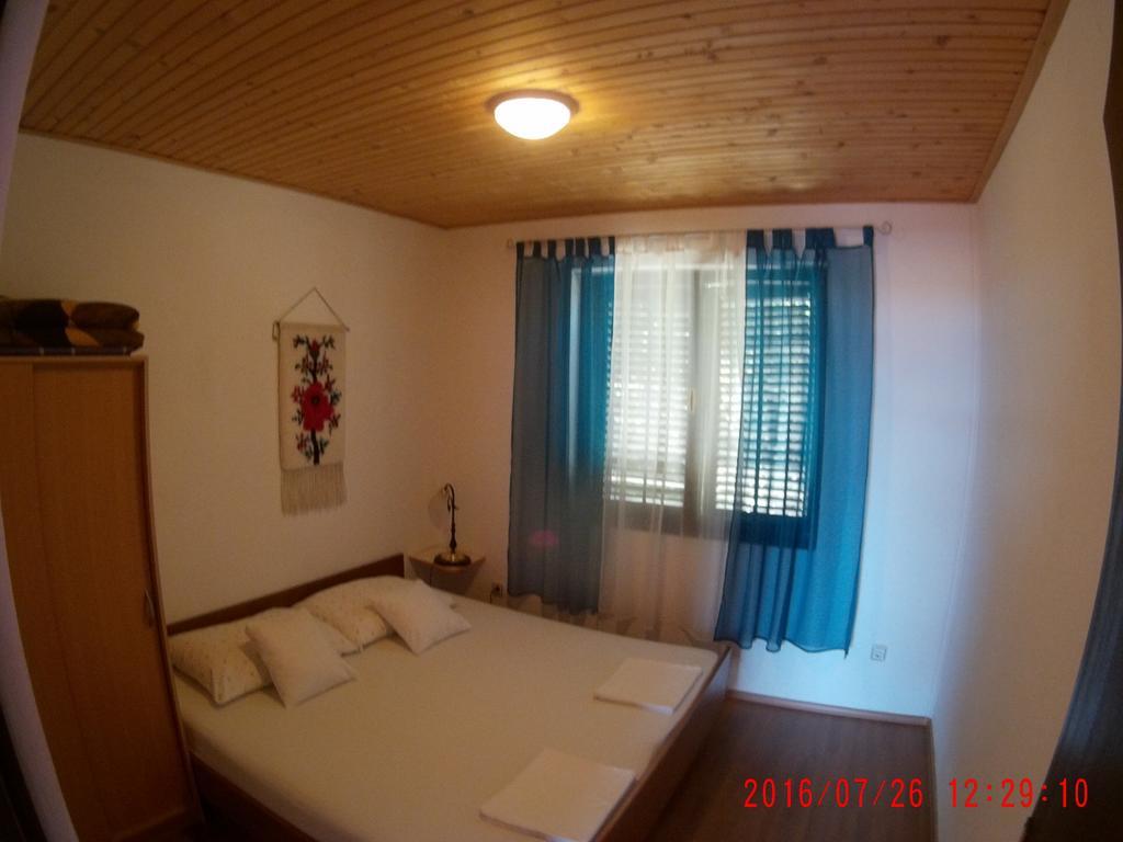 Apartman Luburic Pinezići Extérieur photo
